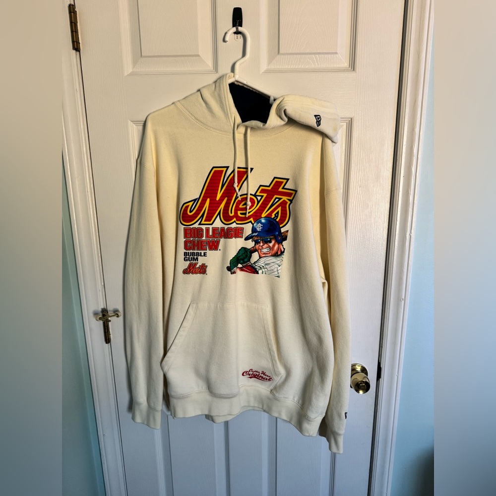 Mets New Era sweatshirt. Big League Chew